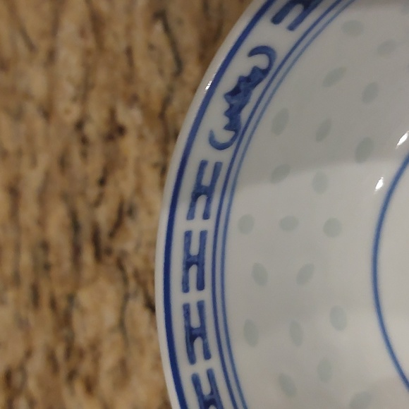 Vintage Chinese soup 2 bowlsacross 4 1/2 incheshight 2 1/4 inches - Picture 4 of 9